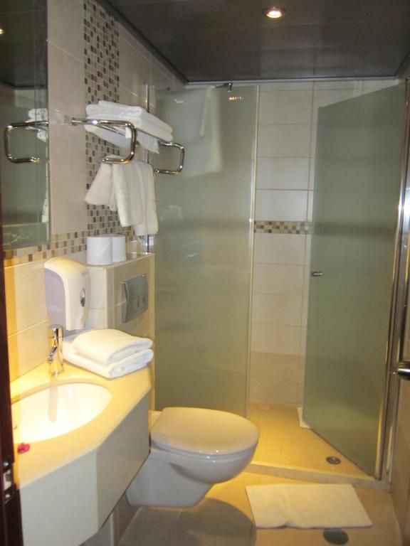 Commodore Hotel Jerusalem Zimmer foto